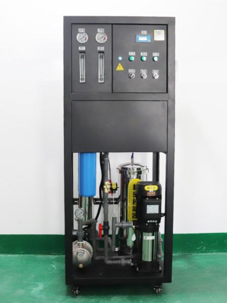 Equipamento de água pura de osmose reversa industrial de grande porte 0,25 - 0,5 toneladas Lavar automóveis agrícolas Purificador de água comercial