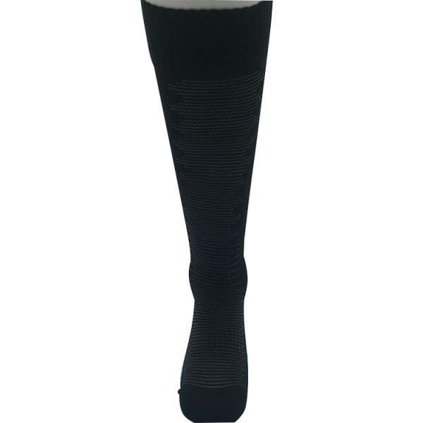 Custom Anti Slip Running Socks for Men and Women in Winter Season 100% Polyester