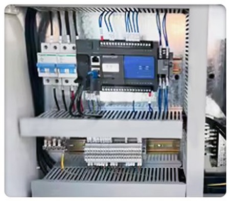 Série mini servo électrique pur CNC frein à pression hydraulique presse métallique