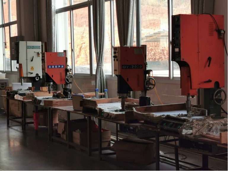 Yichun Yuanzhou District Heshi Electronics Co., Ltd.