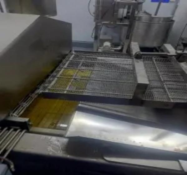 Continuous Meat Breading Machine For Chicken Nugget And Meat Forming Production Lines