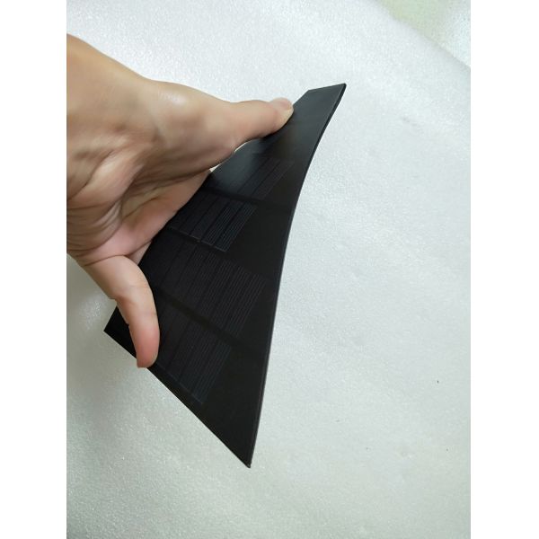 Drop Shaped Flexible Thin Film Solar Panels Pet Laminated 7.5V For Outdoor Light