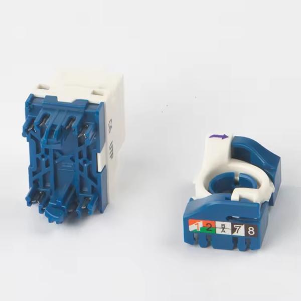 Conector Keystone RJ45 sin herramientas y rotatorio con rotación de 180 grados para cables CAT6 y datos de alta velocidad