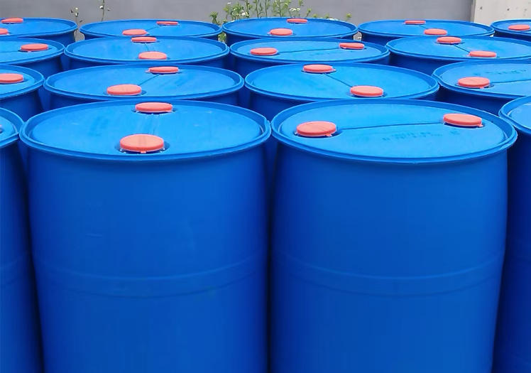 Colorless Transparent Industrial Triethylamine Tea 160kg Iron Drum