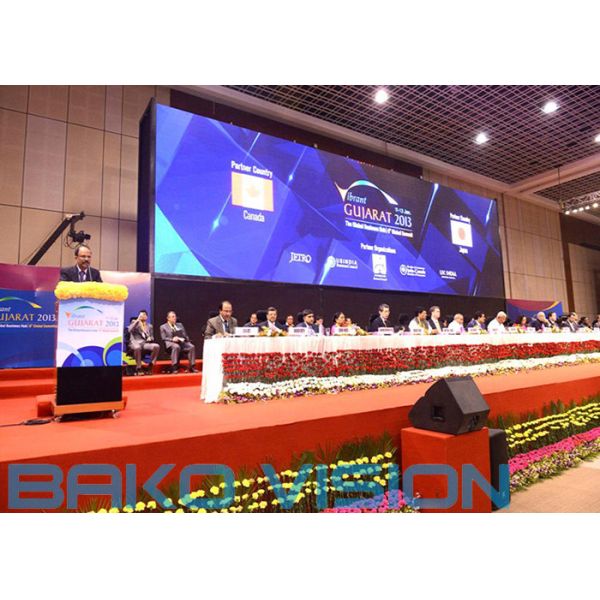 16 Bit Full Color Indoor LED Video Wall P4mm Front Service Fixed Installation