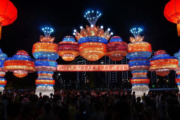 Grande lanterna artificial da tela, lanternas exteriores feito-à-medida do Natal