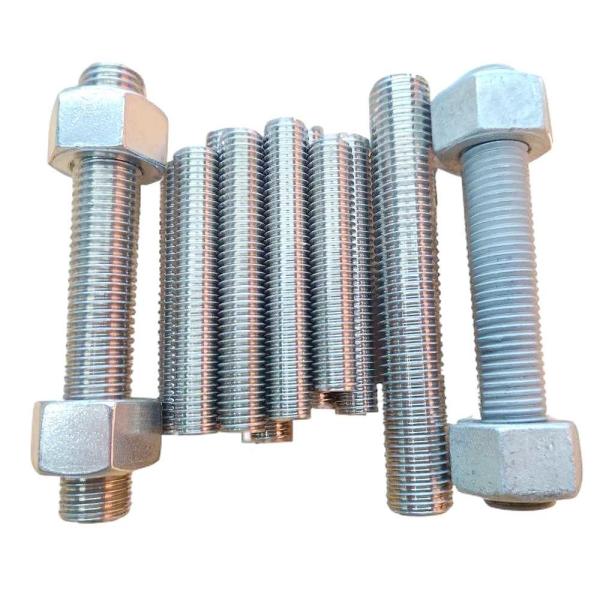 100 boulons hexagonales essentiels pour les projets de construction et de fabrication