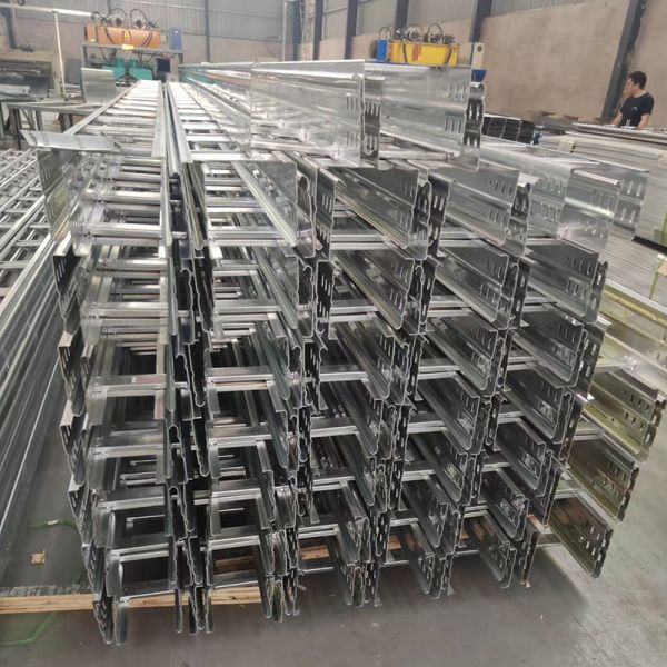 Fire Resistance Steel Ladder Tray For Optimal Ventilation Electric Cable Trunking