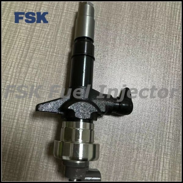 8-89011605-1 Common Rail Injector For Auto Parts ISUZU D-MAX