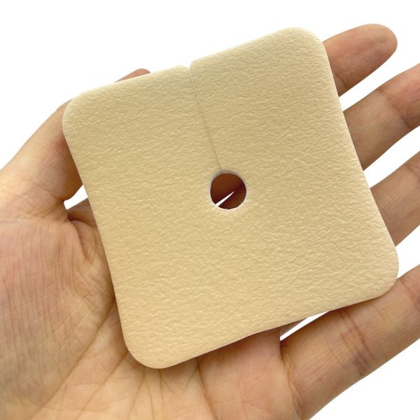 High Absorbency PU Laminated Silicone Foam Dressing With Hole Non Adhesive 7x10cm 9x10cm