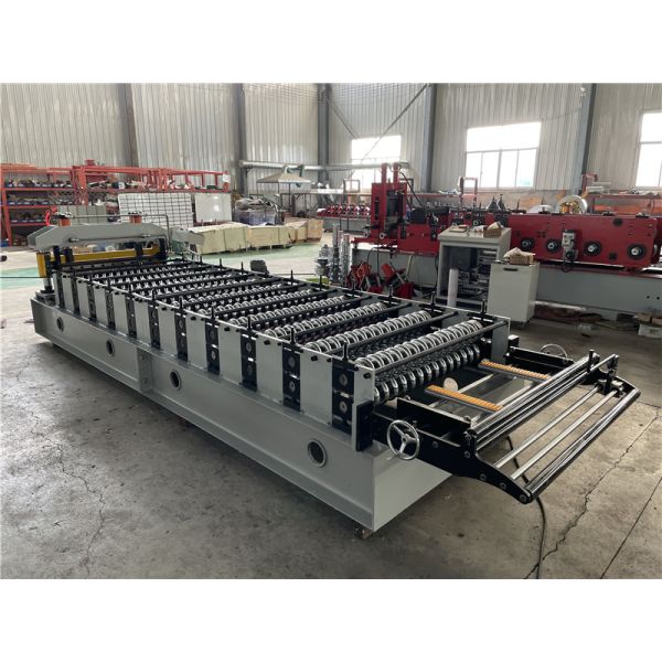 “850 Type Roof Sheet Making Machine 0.3-0.8mm Customized Corrugated Roof Panel Roll Forming Machine for Chile”