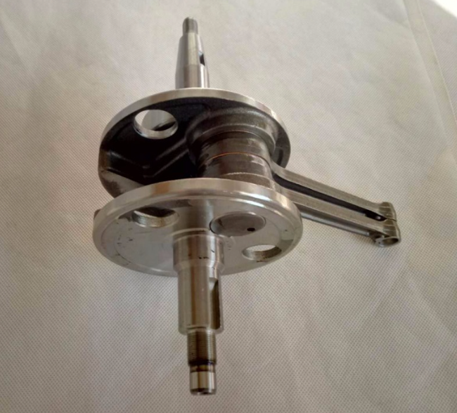 XV250 Motorbike Engine Parts , Route 66 Radial Engine Crankshaft  Virago1988-201