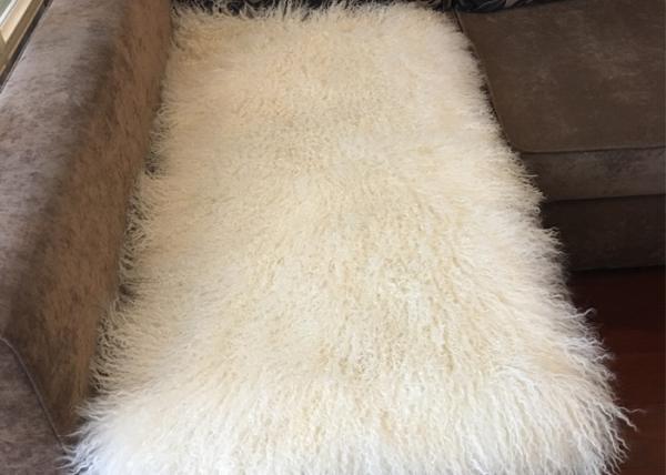 Mongolian Sheepskin Rug Luxurious 60 x120cm White Long Curly TIbetan Sheepskin