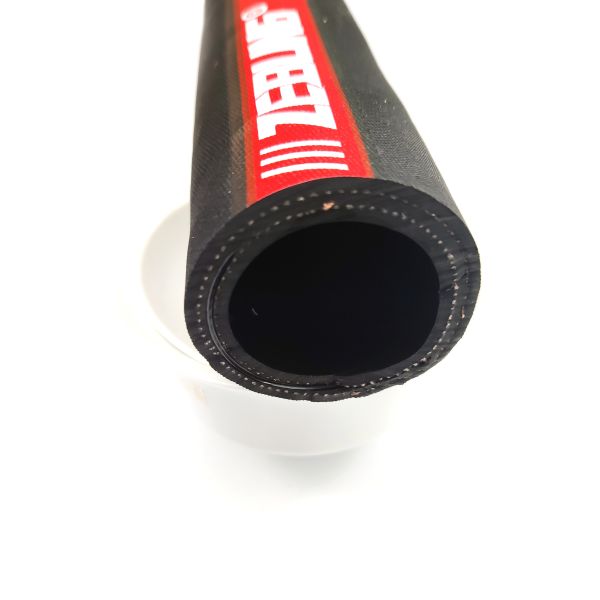 Flexible Reinforced Hydraulic Oil Hose For Suction Abrasion And Wear Resistance