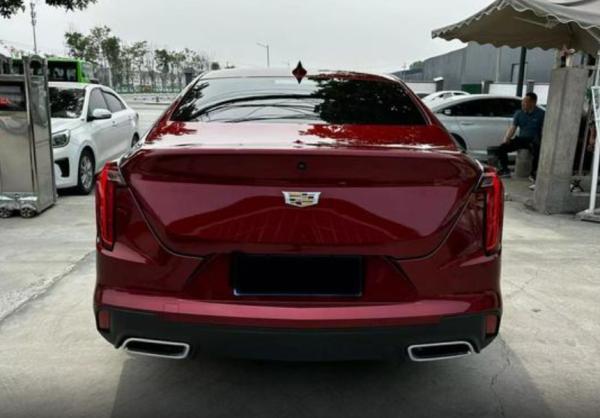 2021 Cadillac usado de ct4 Sedan Gás gasolina 2.0T 237PS L4 174kW/350Nm R18 Modelo de luxo LHD carro usado para venda
