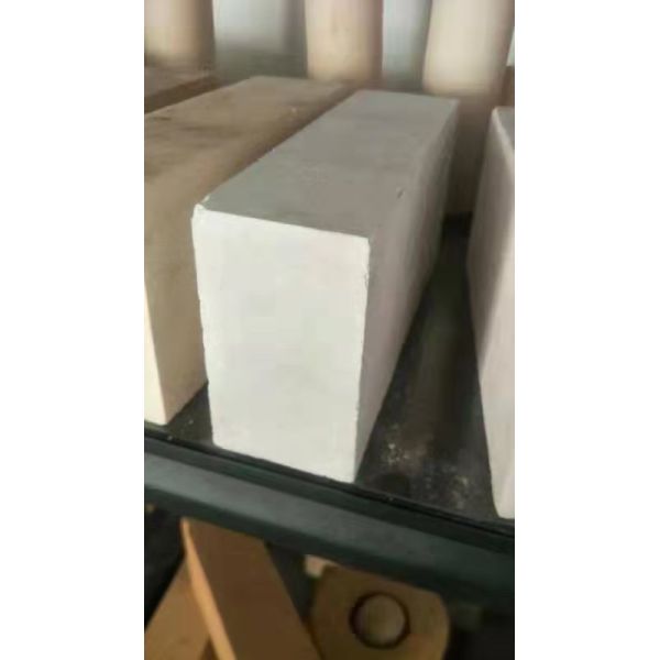 Огнеупорный кирпич коринда