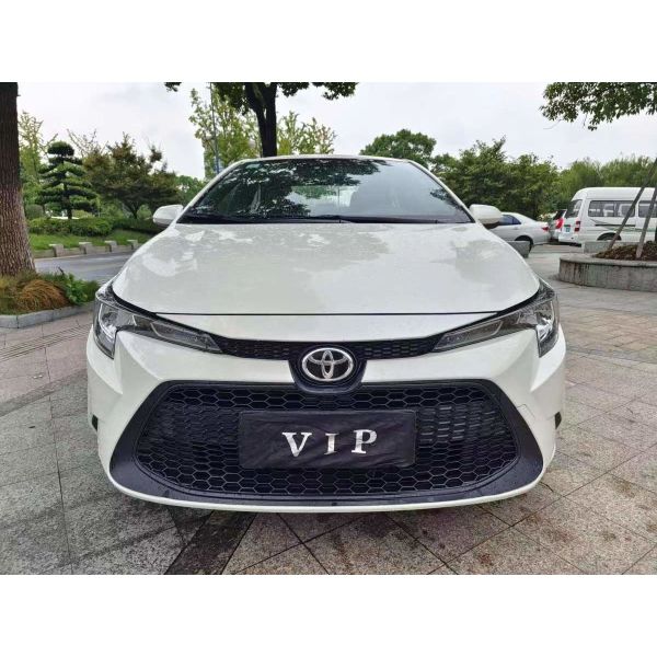 Используемое гибридное хорошее состояние автомобилей Lavin использовало Тойота