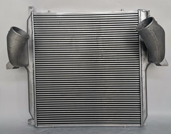 9425010201 9425010901 9425010101 9425011001 Mercedes Benz Intercooler 96972, refrigerador intermediário de alumínio do ODM do OEM