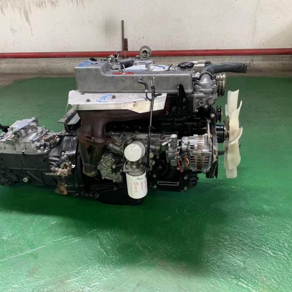 Parties de moteur automobile Nissan FD46 Moteurs diesel d'occasion