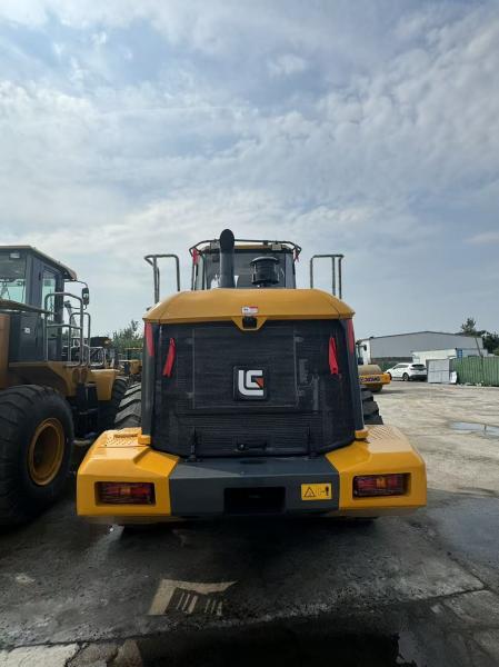2024 Model LiuGong 856H Large Loader with High Power Cummins Engine for Efficient Unloading
