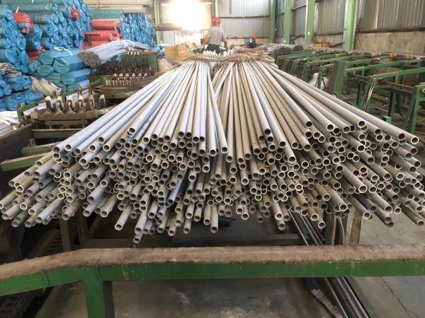 ASTM 446-1 EN 1.4749 DIN X18CrN28 Tubos e tubos de aço inoxidável sem costura
