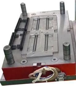 ODM Electronics Injection Molding Runner S136 CD Card Slot Mold
