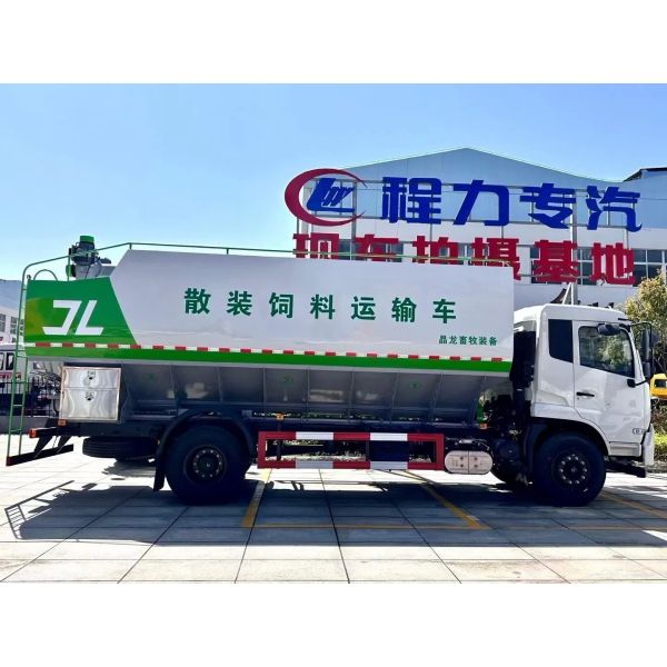 Dongfeng Large Capacity Dolica 8X4 16m3 Bulk Feed Transport Delivery Truck