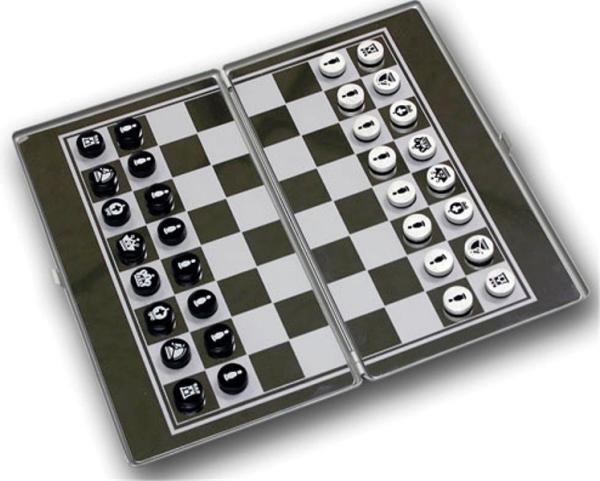 aluminum chess game set good for travlling