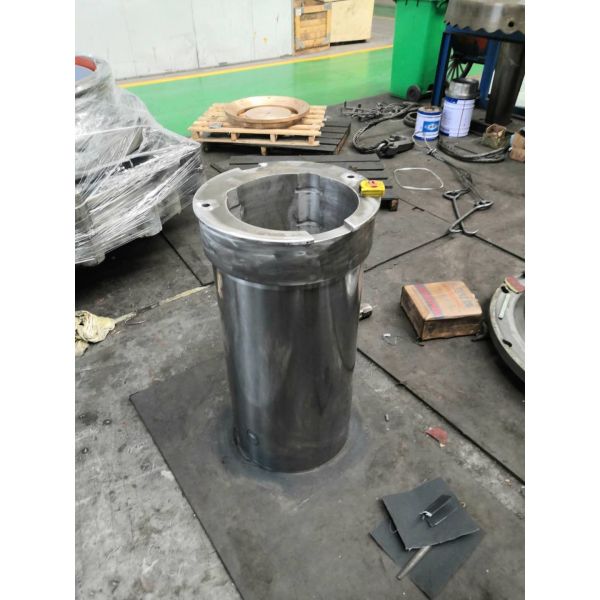 Factory Good Price Large Capacity GYS Series Hydraulic Cone Crusher GYS400 for Granite Basalt Hard Rocks Crushing Hot in Sale