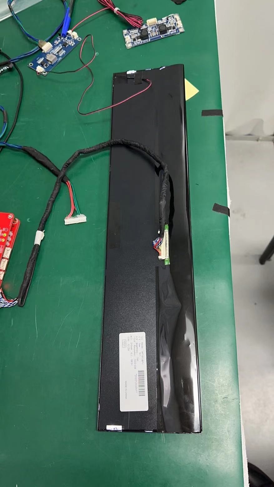 19.1 дюймовый LCD сенсорный дисплей 1920 X 340 700 нит LVDS интерфейс PCAP Touch JB191FVT700
