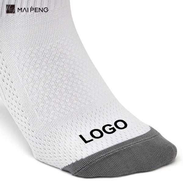 Men Athletic Football Socks Non Slip Crew Outdoor Sports Socks Custom Logo