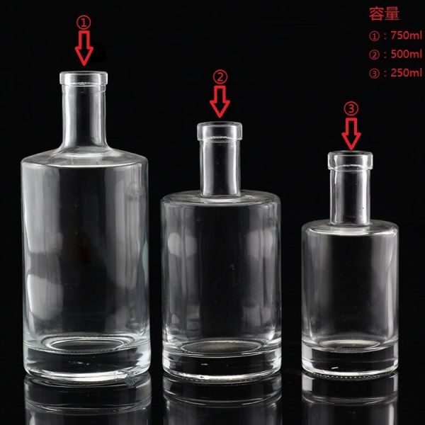 Industrial Vodka Clear Glass Bottle with Short Neck and Fat Body 500ml 750ml