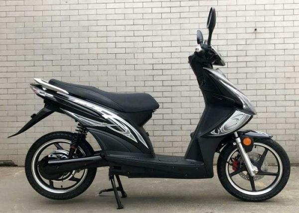 Innovative Electric Moped Motor , Electric Riding Scooters Long Battery Life