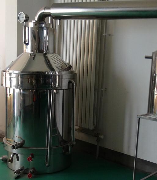 10kw SUS304 Stainless Steel Mini Alcohol Distiller for Vodka and Whisky Manufactured