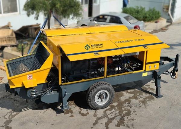 Electric Motor Trailer Concrete Pump , Industrial Peristaltic Concrete Squeeze Pump