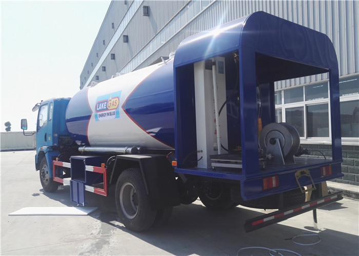 Тележка перехода Sinotruk Howo 4x2 RHD 12000L LPG