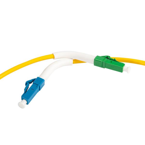 (Angle Boot 45°) LC/APC To LC/UPC Fibre Patch Cords OD3.0mm Simplex SM G.657A1 Simplex(LSZH) 3M
