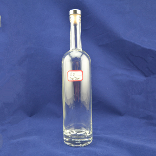 Embossed High Flint Glass Material Eiffel Tower Shape Glass Liquor Bottle with Cork