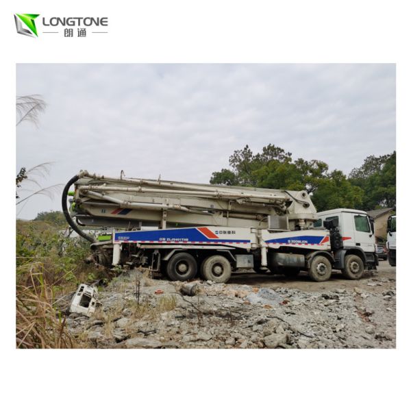 Used Concrete Placing Boom Beton Pump Renewed Concrete Pump