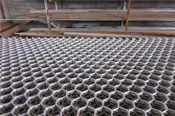 Refractory Lining Stainless Hexmetal Grating / Hexmetal / Hexmesh Supplier Form China