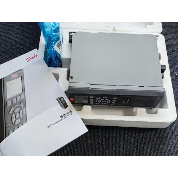 Original Danfoss Frequency Converter FC-302 Danfos Inverter 0.37kW Variable Frequency Drivers Danfoss FC-302PK37T5E55H2X