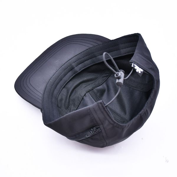 Высококачественный неструктурированный 5-панельный каскадный шляп Custom Black Printing Nylon Running Cap с декоративными карманами