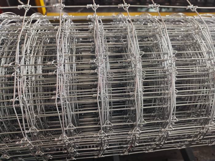 Автоматическая сетка 220V крена исправила машина/линия загородки узла для сети оленей