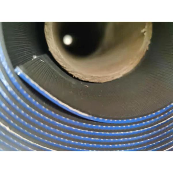 Flexible Silicone Rubber Sheet Resistant to Extreme Temperatures and Chemicals for Industrial Applications