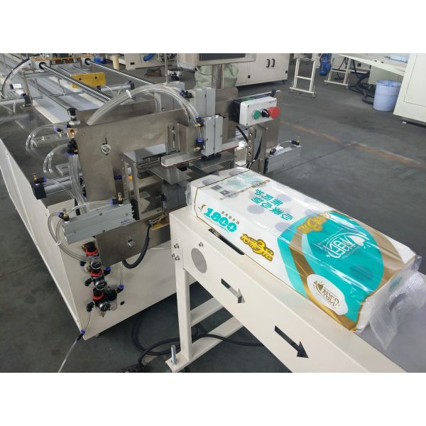 Semi Automatic Toilet Paper Wrapping Machine Multi Rolls  5-8bags/Min