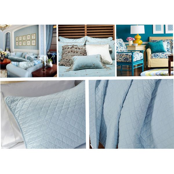 Cotton / Polyester Full Size Quilt 3 Quilting Styles Color / Patten Customized