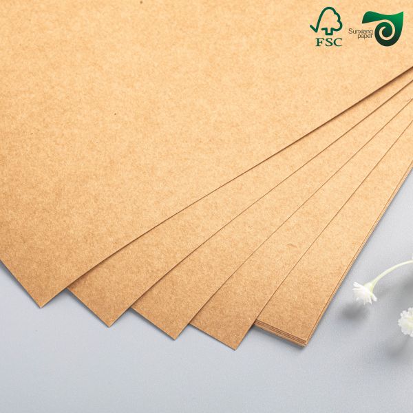 80 g de carton d'emballage naturel brun à haute résistance à l'humidité