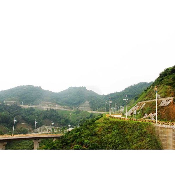 5600lm 60W Wind Powered Street Lights / Hybrid Solar Street Light Lead Acid Battery