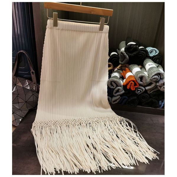 Women's Pleated Skirt Solid Color Versatile Ins Style with Medium Length Slimming Casual Look for Summer