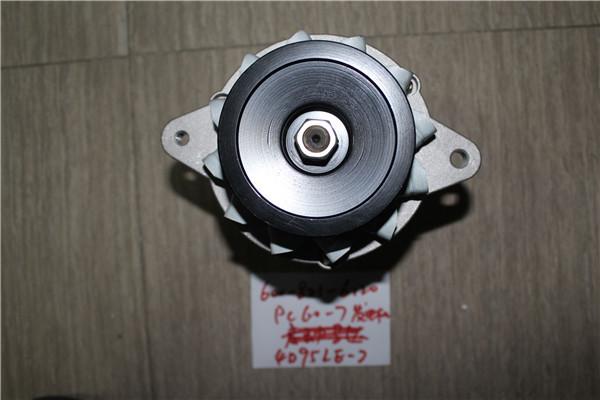 PC60-7 Alternator Excavator Engine Parts Alternator 600-821-6120
